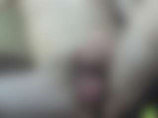 Live cam show with JumboBrain - Gray Eyes on Camsoda