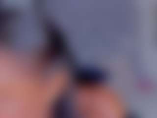 LoandraWet's Live Sex Cam Show