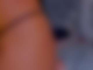 LoandraWet's Live Sex Cam Show
