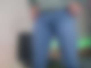 alexandrblat's Live Sex Cam Show