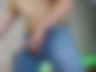 alexandrblat's Live Sex Cam Show