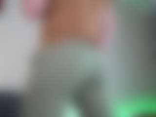 alexandrblat's Live Sex Cam Show