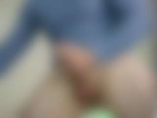 Live cam show with alexandrblat - Portuguese on Camsoda
