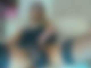 Lia-Jonnes's Live Sex Cam Show