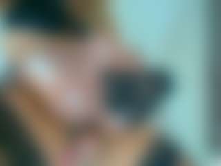 Lia-Jonnes's Live Sex Cam Show