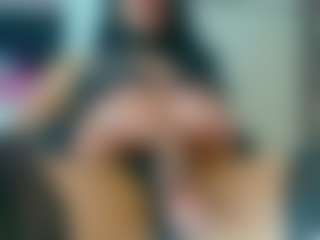 Lia-Jonnes's Live Sex Cam Show