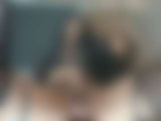 Lia-Jonnes's Live Sex Cam Show