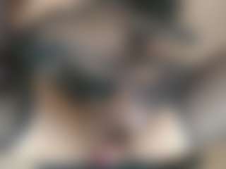 Lia-Jonnes's Live Sex Cam Show