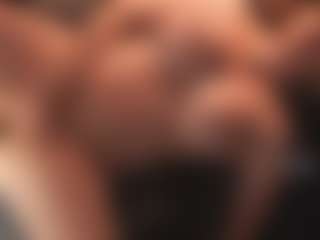 Live cam show with Leya - Normal on xfollow cams