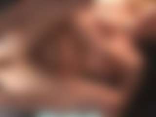 Live cam show with Leya - Moan on SinfulBabes