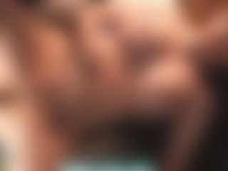 Live cam show with Leya - Moan on realtime-chat
