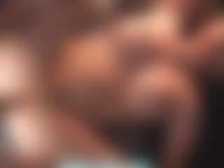 Live cam show with Leya - Moan on Gym Cam Girls