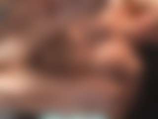 Live cam show with Leya - Tittyfuck on Instabang