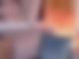 Curvy Nicolle's Live Sex Cam Show