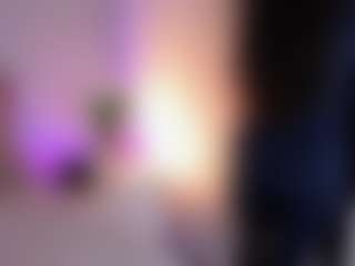 Curvy Nicolles Live-Sex-Cam-Show