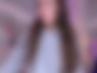 Curvy Nicolle's Live Sex Cam Show