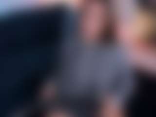 Curvy Nicolle's Live Sex Cam Show