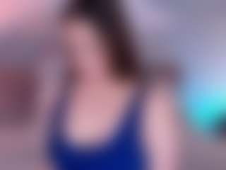 Live cam show with Curvy Nicolle - Public Big Tits on Camsoda
