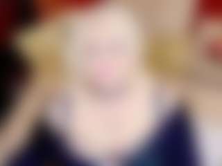 stiphlermom's Live Sex Cam Show