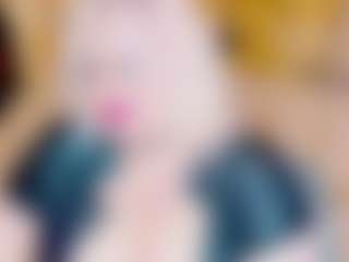 Live cam show with stiphlermom - Mature on Camiplay Live