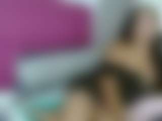 BrendaMil's Live Sex Cam Show