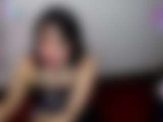 Live cam show with emerald00 - Body Massage on Gym Cam Girls