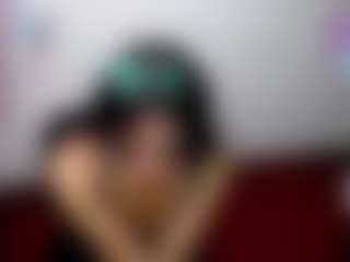 Live cam show with emerald00 - Camel Toe on Nude Chat * 1 On 1 Webcam Sex * Live Cam Show