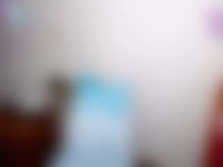 Live cam show with emerald00 - Brown Eyes on Milfs Live