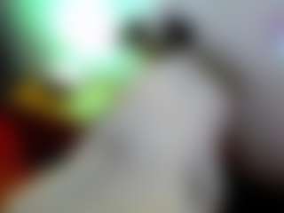 Live cam show with emerald00 - Camel Toe on Camming Site