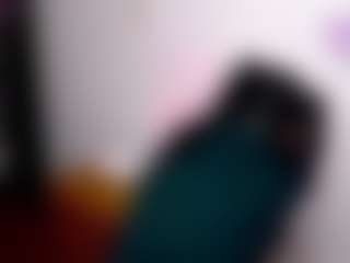 emerald00's Live Sex Cam Show