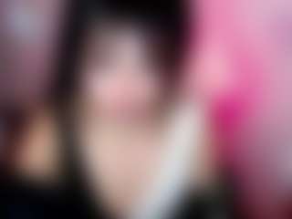 Live cam show with emerald00 - Petite on hornycams.live