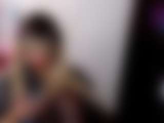 emerald00's Live Sex Cam Show