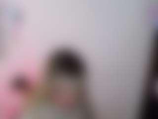 Live cam show with emerald00 - Body Massage on CamwithHer