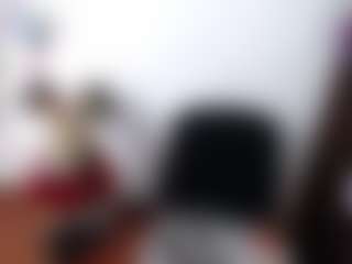 emerald00's Live Sex Cam Show