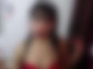 Live cam show with emerald00 - Smoking on Milfs Live