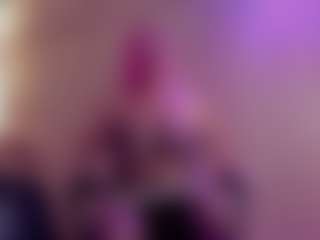 Live cam show with miss-amarantha - Body on Camsoda