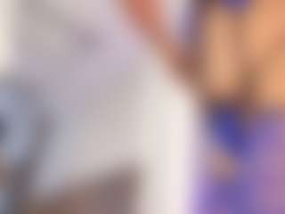 Live cam show with Veronica - Handjob on Soda Cam
