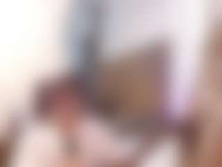 Live cam show with Veronica - Red Hair Dildo on xplaylive.com