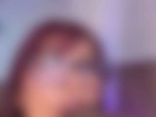 Live cam show with Veronica - Squirt on livesuperchat.net