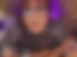 Live cam show with Veronica - Brown Eyes Red Hair on slutload