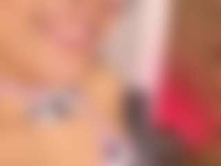 Live cam show with Veronica - Small Tits Mature on Fling VIP Chat