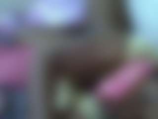 Live cam show with CuteJasmine1 - Flashing on madthumbs