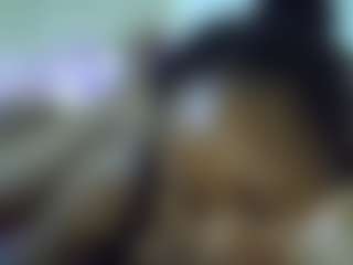 La MILF CuteJasmine1 en direct sur webcam