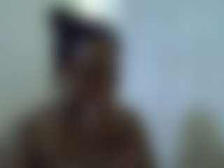Live cam show with CuteJasmine1 - Black MILF on 1on1-livenow
