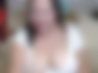 EMILY-NESSA's Live Sex Cam Show