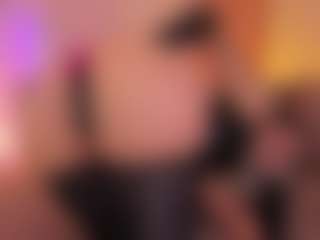 Samantha-Brooke's Live Sex Cam Show