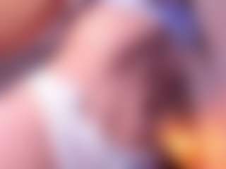 Samantha-Brooke's Live Sex Cam Show
