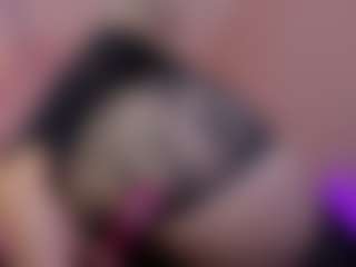 Samantha-Brooke's Live Sex Cam Show