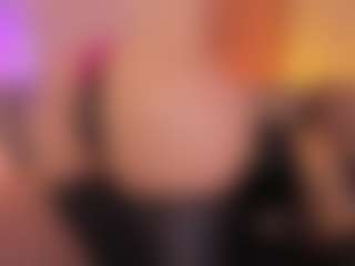 Samantha-Brooke's Live Sex Cam Show