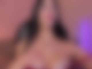 Live cam show with Samantha-Brooke - Ride on Camsoda